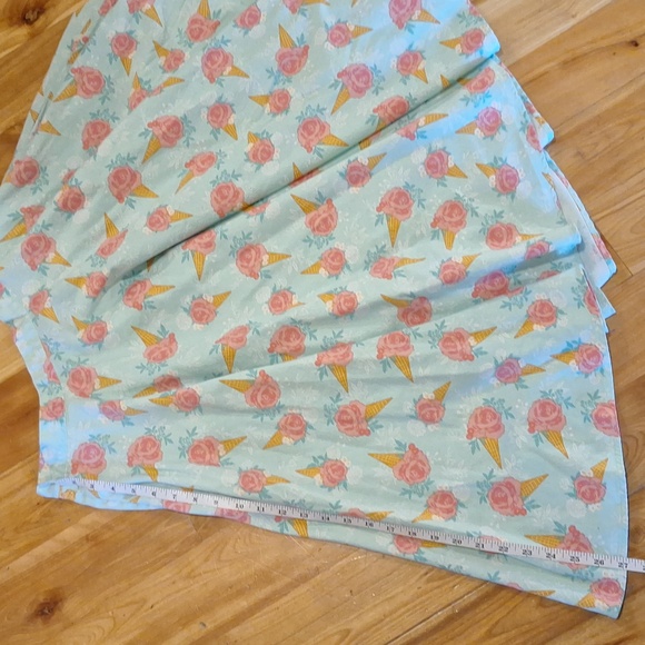 Retro Pin-up Vintage Voodoo Vixen Full Midi Skirt Ice Cream Floral Clowncore S - Picture 13 of 13